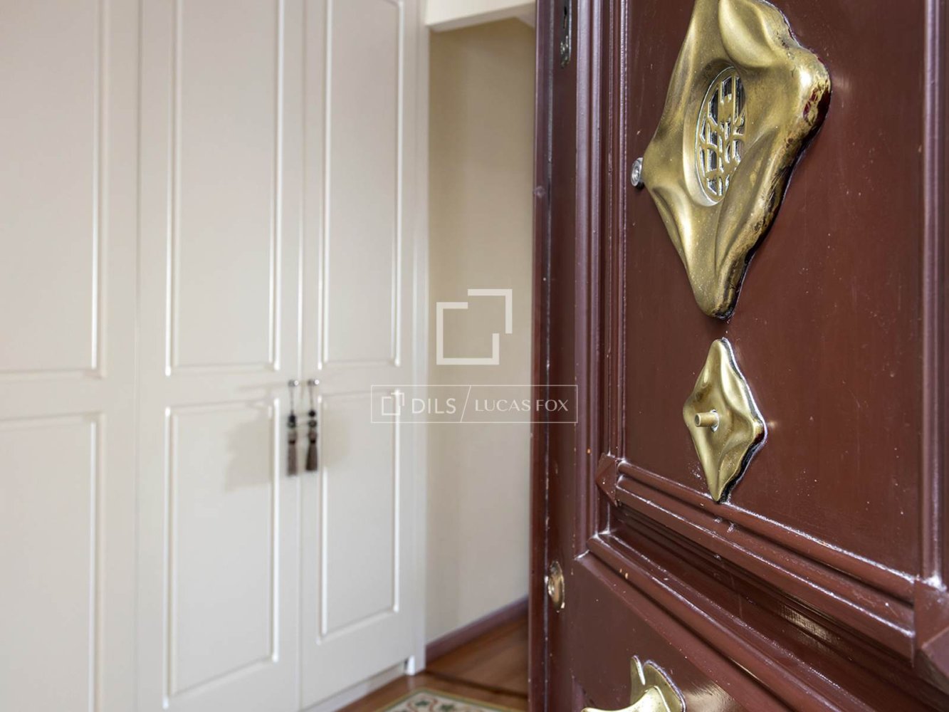 Apartment à Barcelona, Espagne 4 chambres, 121 m2 No. 199161