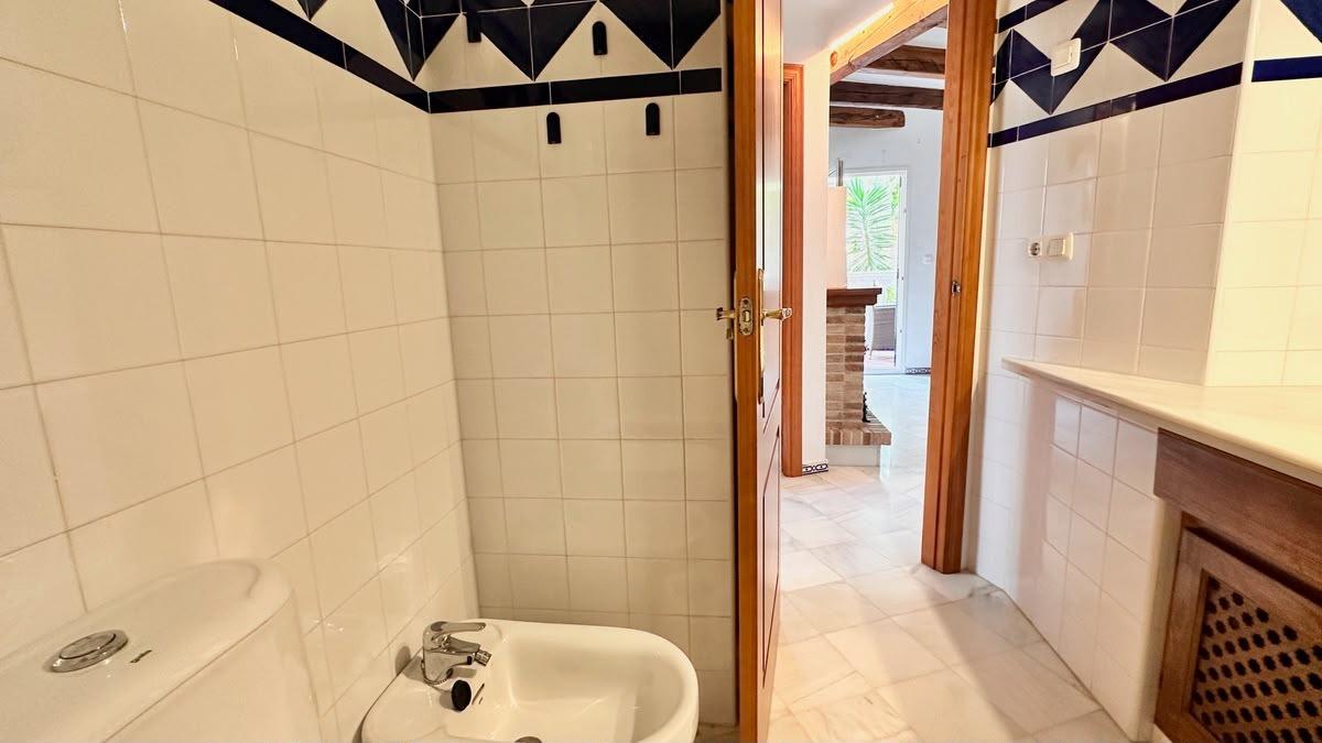 Apartamento en Torrevieja, Alicante, España 2 dormitorios, 63 m2 No. 199189