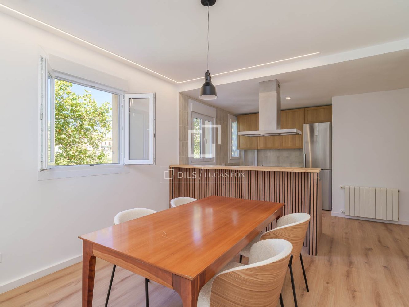 Dzīvoklis Barcelona, Spānijā 2 istabas, 77 m2 Nr. 168323