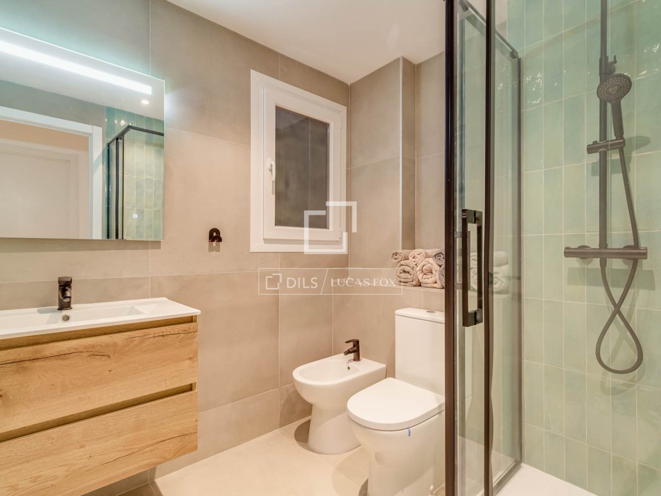 Dzīvoklis Barcelona, Spānijā 2 istabas, 77 m2 Nr. 168323
