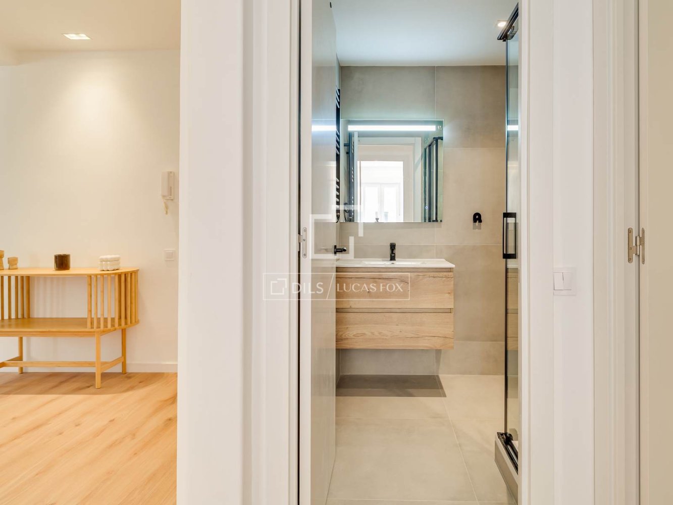 Dzīvoklis Barcelona, Spānijā 2 istabas, 77 m2 Nr. 168323