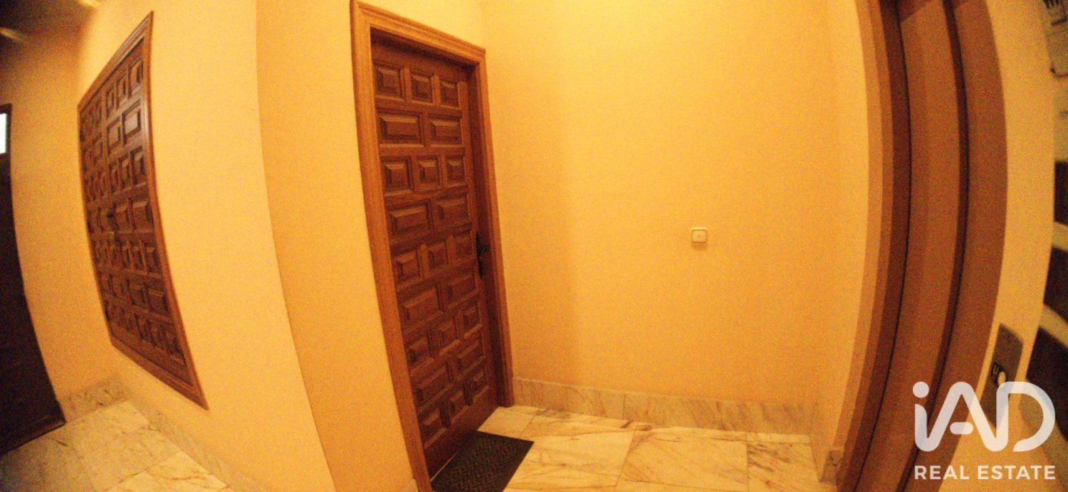 Duplex in Roa, Burgos, Spain 3 bedrooms, 263 sq.m. No. 199604
