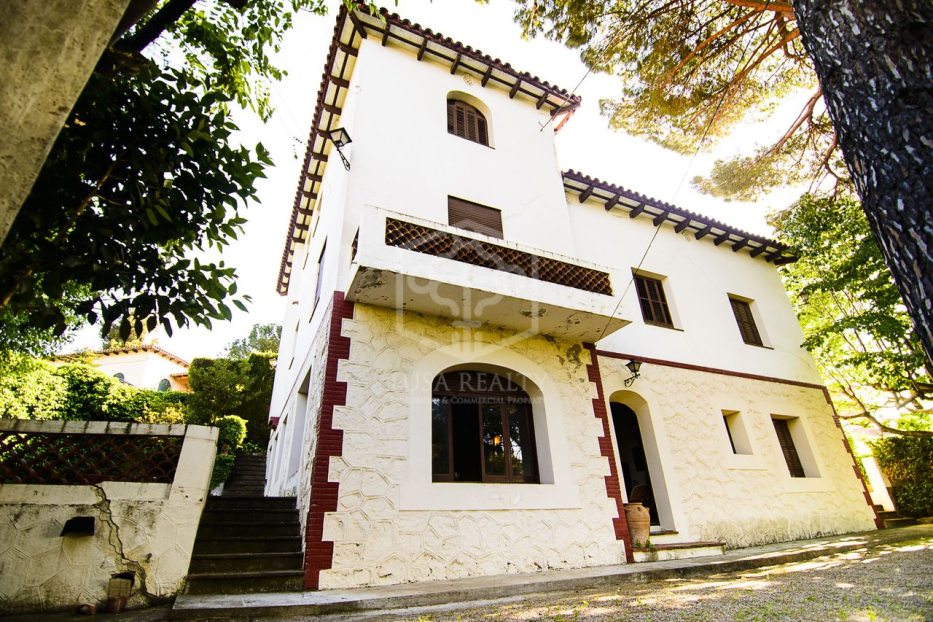 Villa a Gelida, Barcelona, Spagna 13 camere da letto, 1164 mq. N° 197118