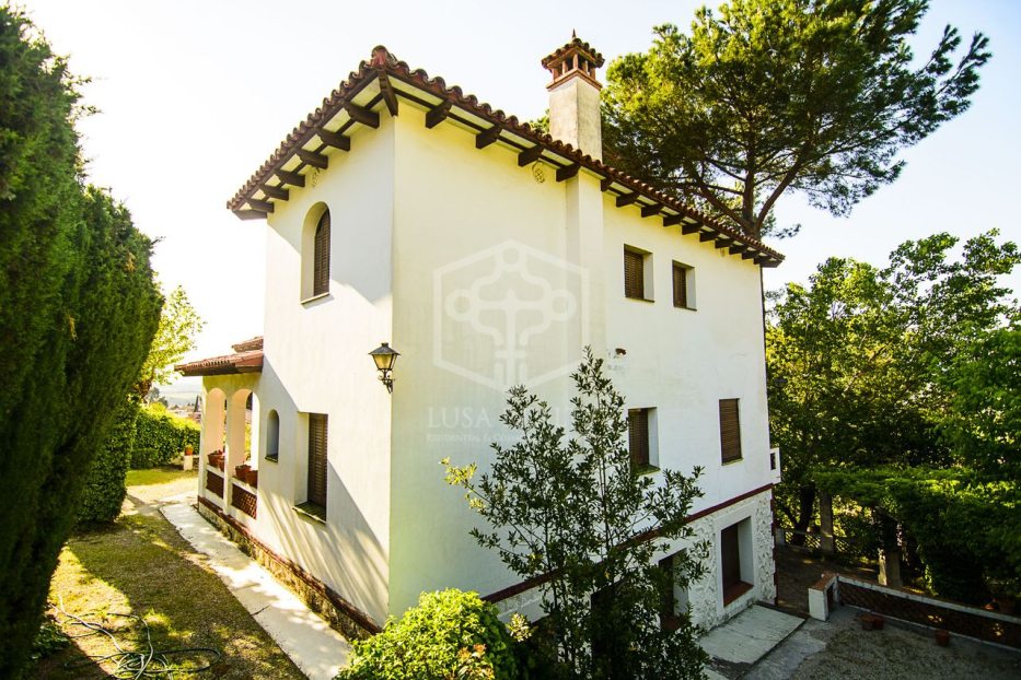 Villa a Gelida, Barcelona, Spagna 13 camere da letto, 1164 mq. N° 197118