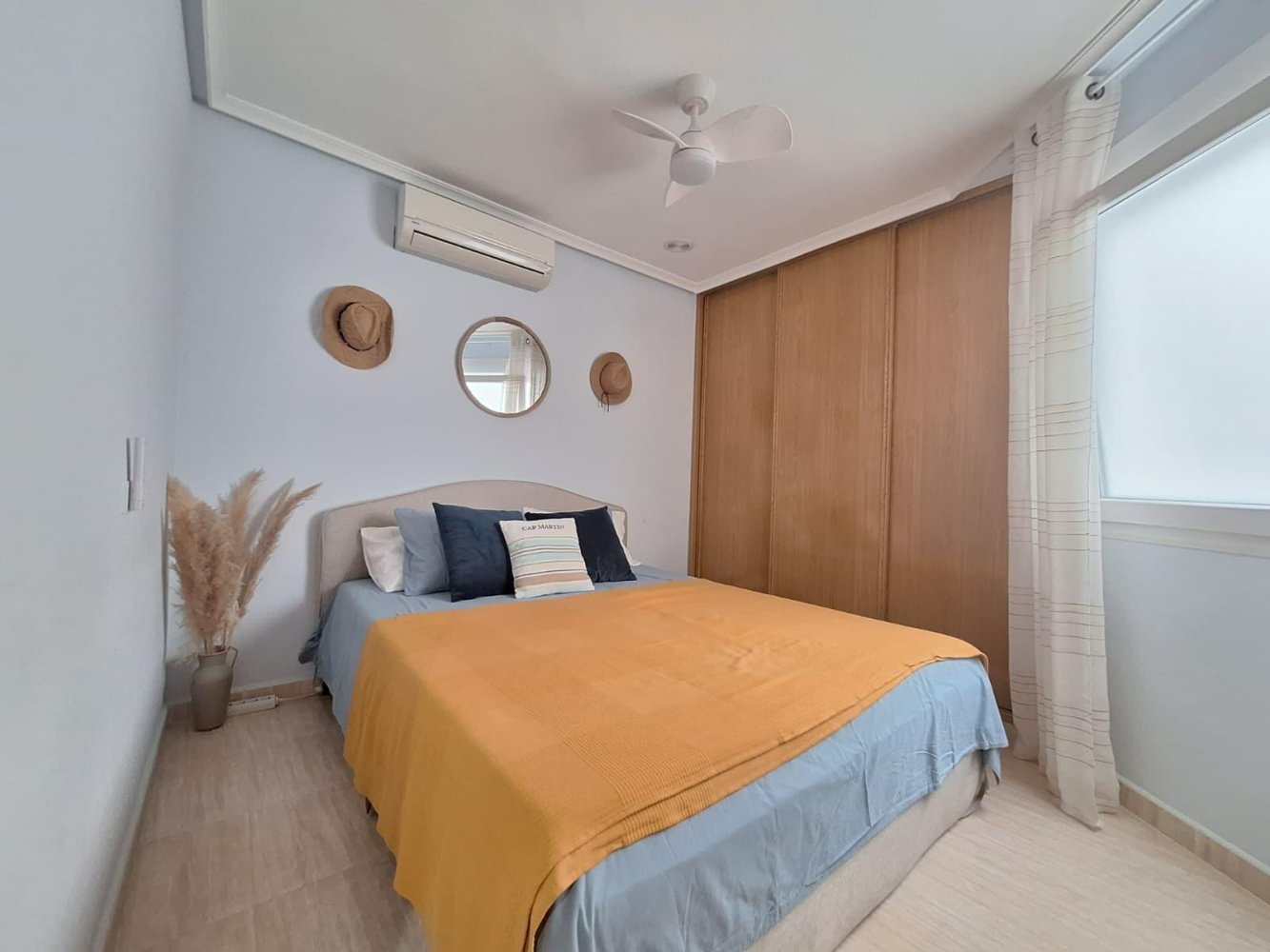 Appartamento a Torrevieja, Alicante, Spagna 2 camere da letto, 80 mq. N° 197653