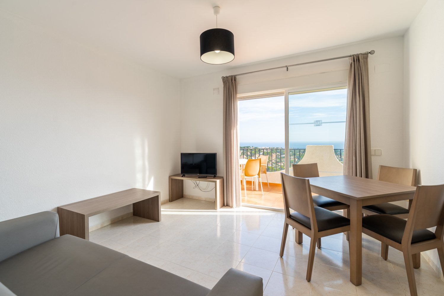 Bungalow i Calpe, Alicante, Spanien 2 sovrum, 66 kvm. Nr. 198396