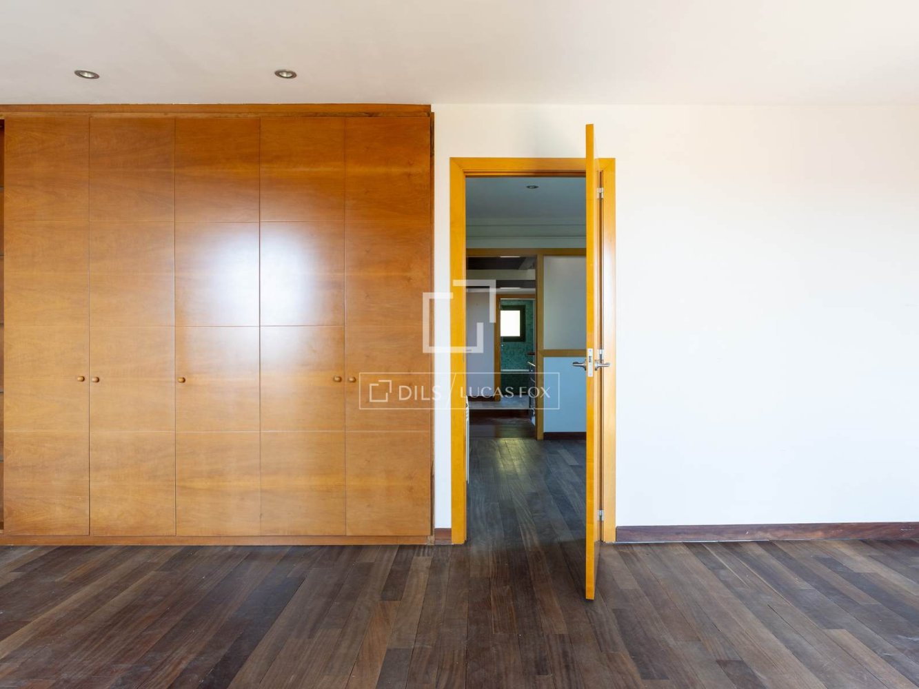 Villa in Premia De Dalt, Barcelona, Spain 4 bedrooms, 279 sq.m. No. 197598