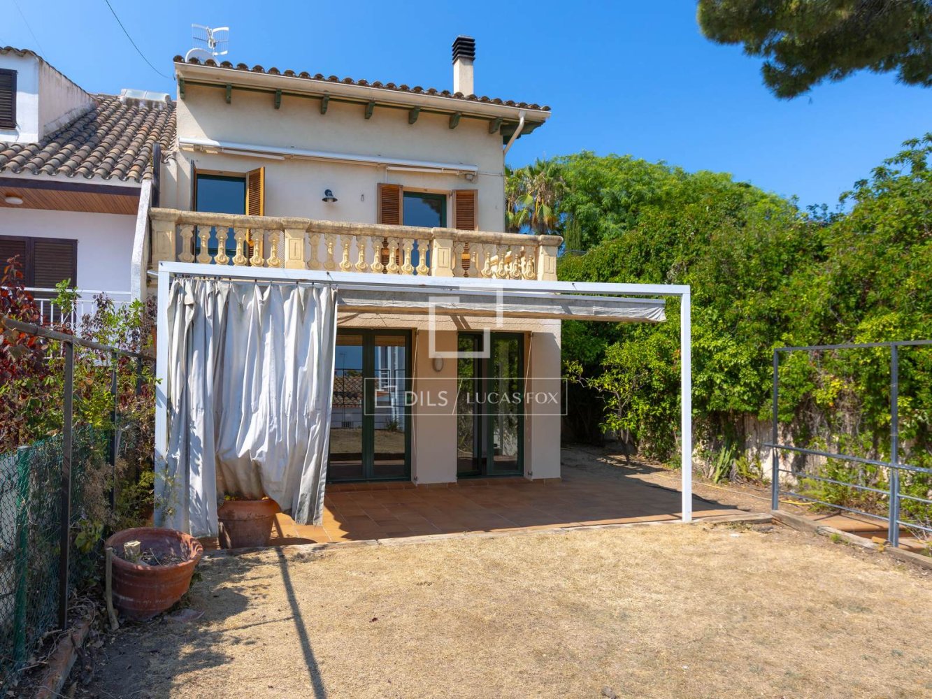 Villa in Premia De Dalt, Barcelona, Spain 4 bedrooms, 279 sq.m. No. 197598