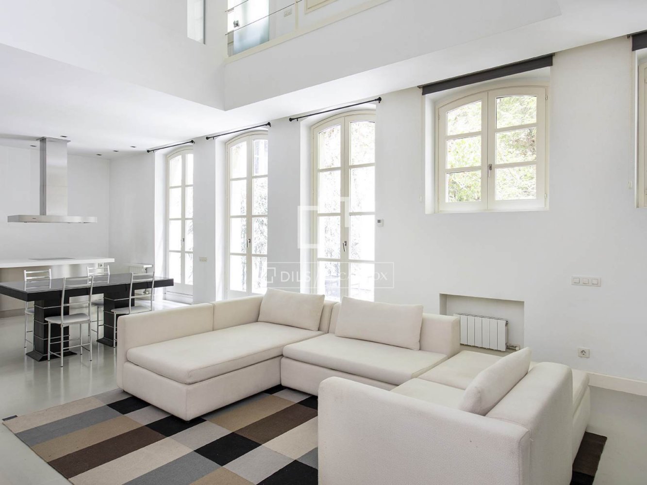 Apartment à Barcelona, Espagne 1 chambre, 176 m2 No. 199157