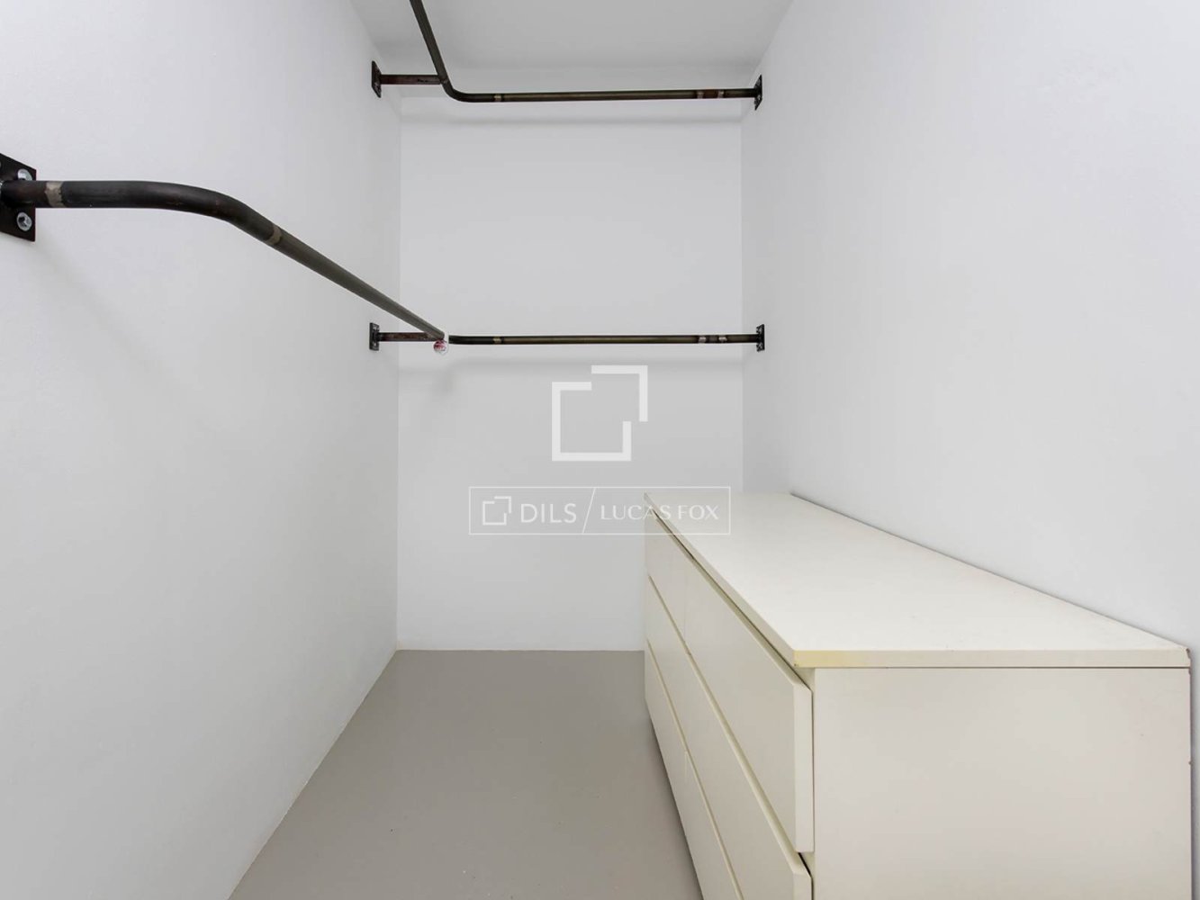 Apartment à Barcelona, Espagne 1 chambre, 176 m2 No. 199157