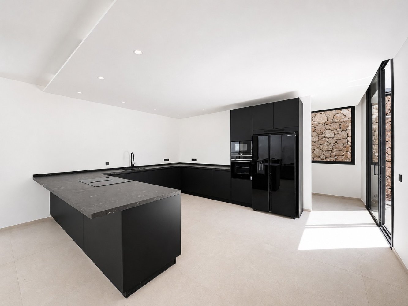Villa in Santa Ponsa, Mallorca, Spain 4 bedrooms, 345 sq.m. No. 198849