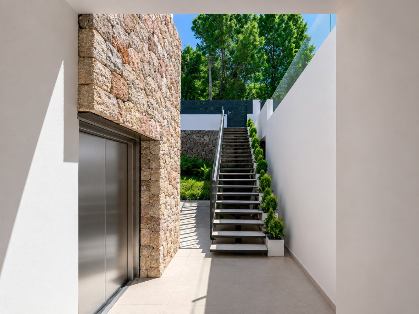Villa in Santa Ponsa, Mallorca, Spain 4 bedrooms, 345 sq.m. No. 198849