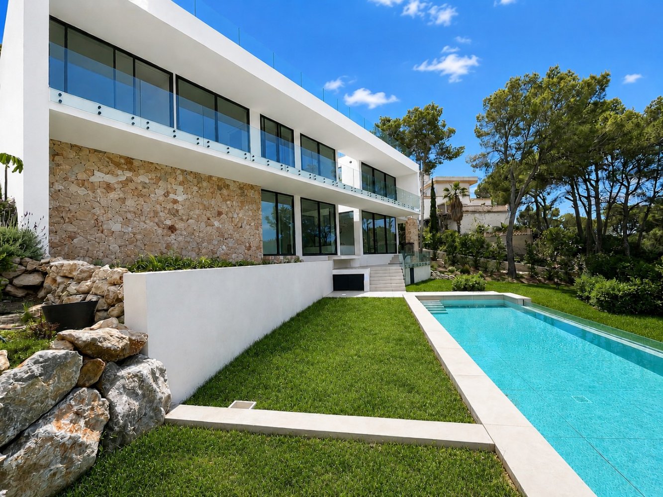Villa in Santa Ponsa, Mallorca, Spain 4 bedrooms, 345 sq.m. No. 198849