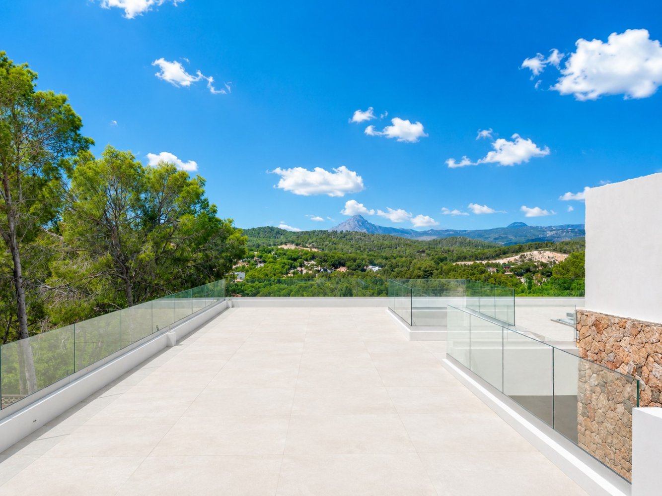 Villa in Santa Ponsa, Mallorca, Spain 4 bedrooms, 345 sq.m. No. 198849
