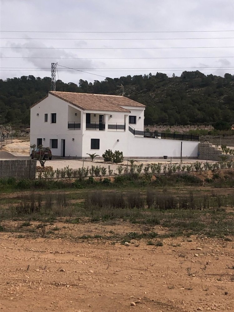 Villa en Pinoso, Alicante, España 5 dormitorios, 247 m2 No. 198958