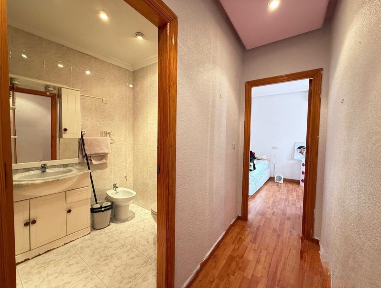 Penthouse w Torrevieja, Alicante, Hiszpania 3 sypialnie, 91 mkw. nr 197038