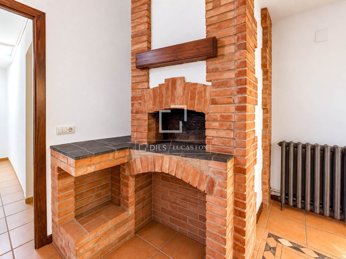 Villa in Sitges, Barcelona, Spain 5 bedrooms, 354 sq.m. No. 198488