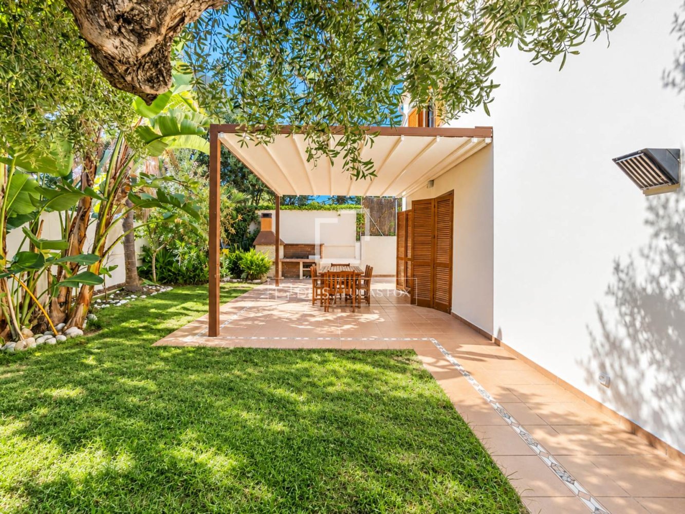 Villa à Sitges, Barcelona, Espagne 5 chambres, 354 m2 No. 198488