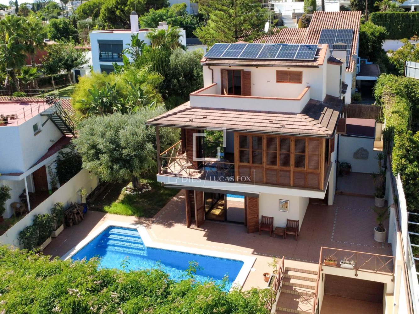 Villa in Sitges, Barcelona, Spain 5 bedrooms, 354 sq.m. No. 198488