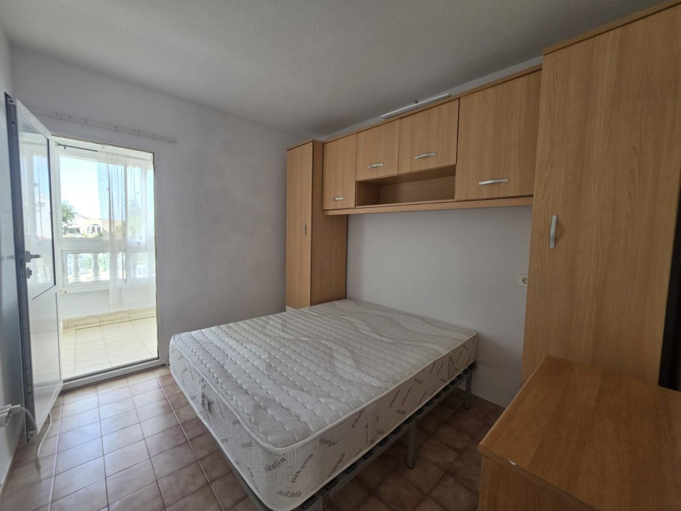 Bungalow a Torrevieja, Alicante, Spagna 1 camera da letto, 65 mq. N° 198158