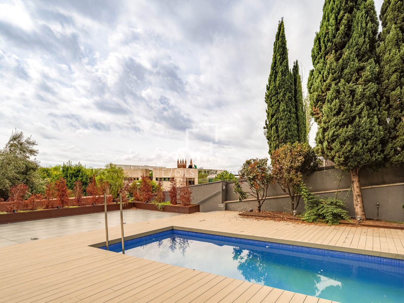 Villa a Barcelona, Spagna 3 camere da letto, 464 mq. N° 197607