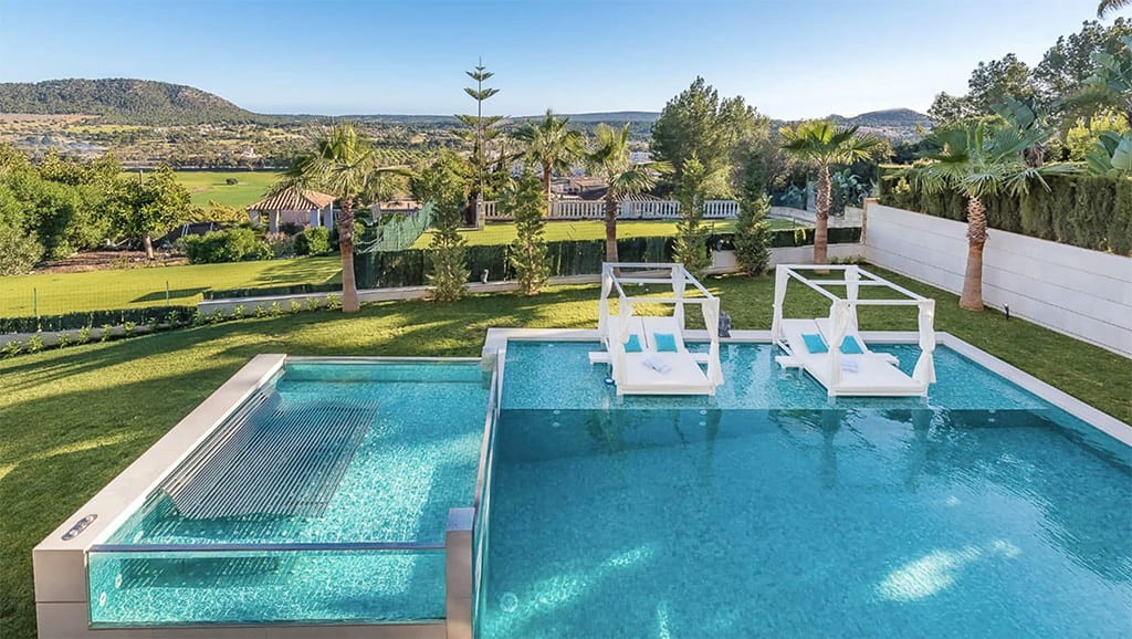 Villa en Santa Ponsa, Mallorca, España 5 dormitorios, 411 m2 No. 198832