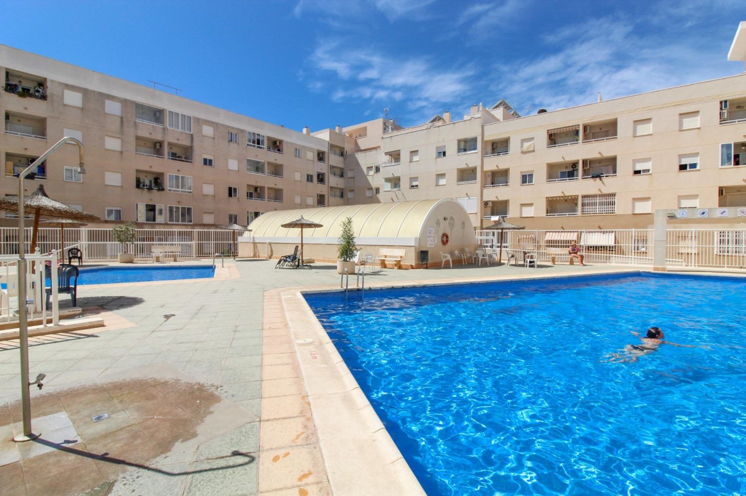 Apartamento en Torrevieja, Alicante, España 3 dormitorios, 126 m2 No. 199859