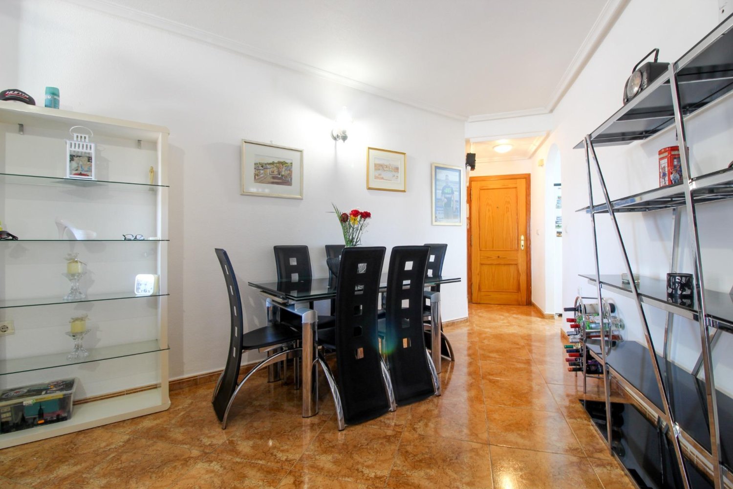 Apartamento en Torrevieja, Alicante, España 3 dormitorios, 126 m2 No. 199859