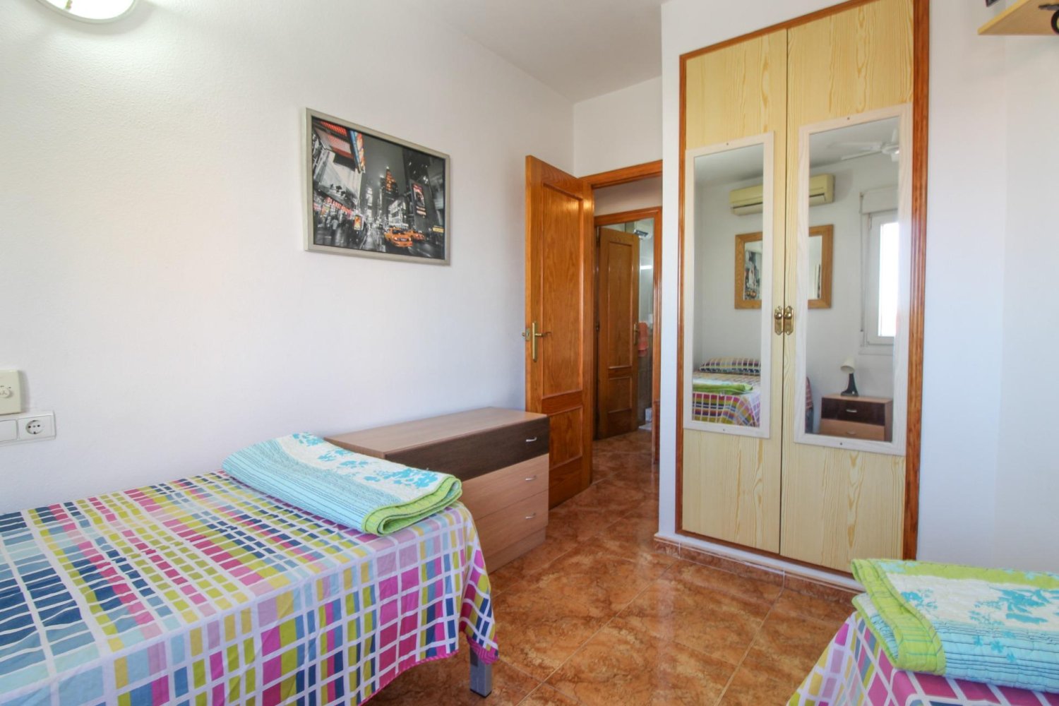 Apartamento en Torrevieja, Alicante, España 3 dormitorios, 126 m2 No. 199859