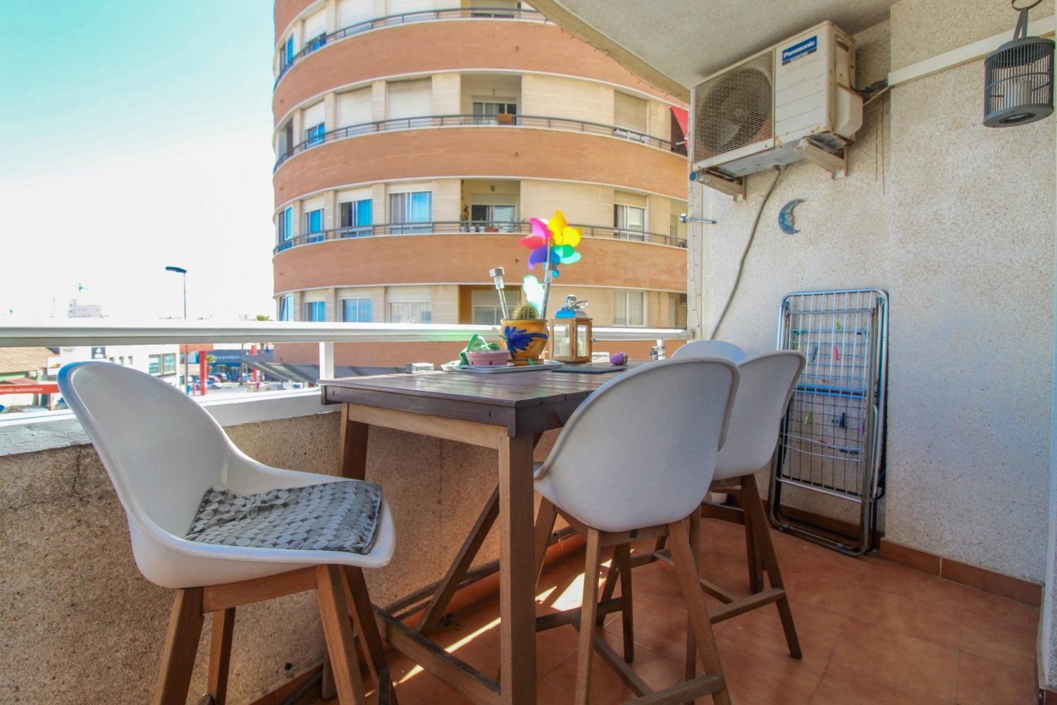 Apartamento en Torrevieja, Alicante, España 3 dormitorios, 126 m2 No. 199859