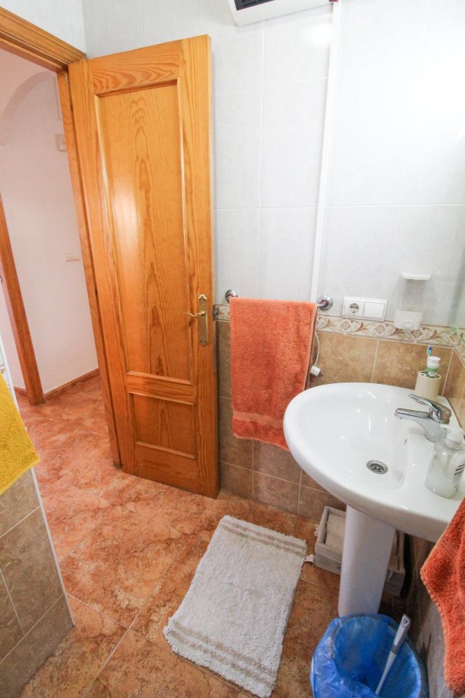 Apartamento en Torrevieja, Alicante, España 3 dormitorios, 126 m2 No. 199859