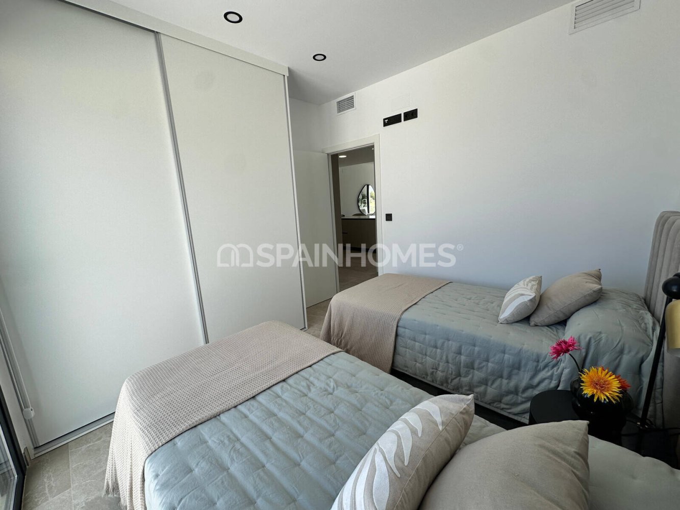Apartamento en Los Alcázares, Murcia, España 2 dormitorios, 84 m2 No. 200018