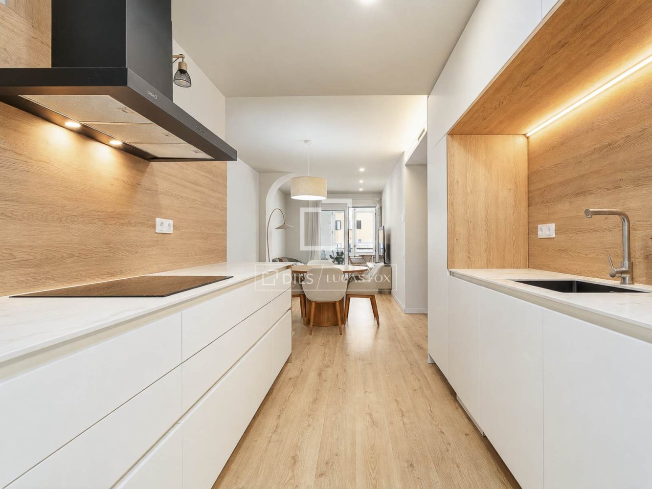 Huoneisto Barcelona, Espanja 3 makuuhuonetta, 95 m2 No. 193667
