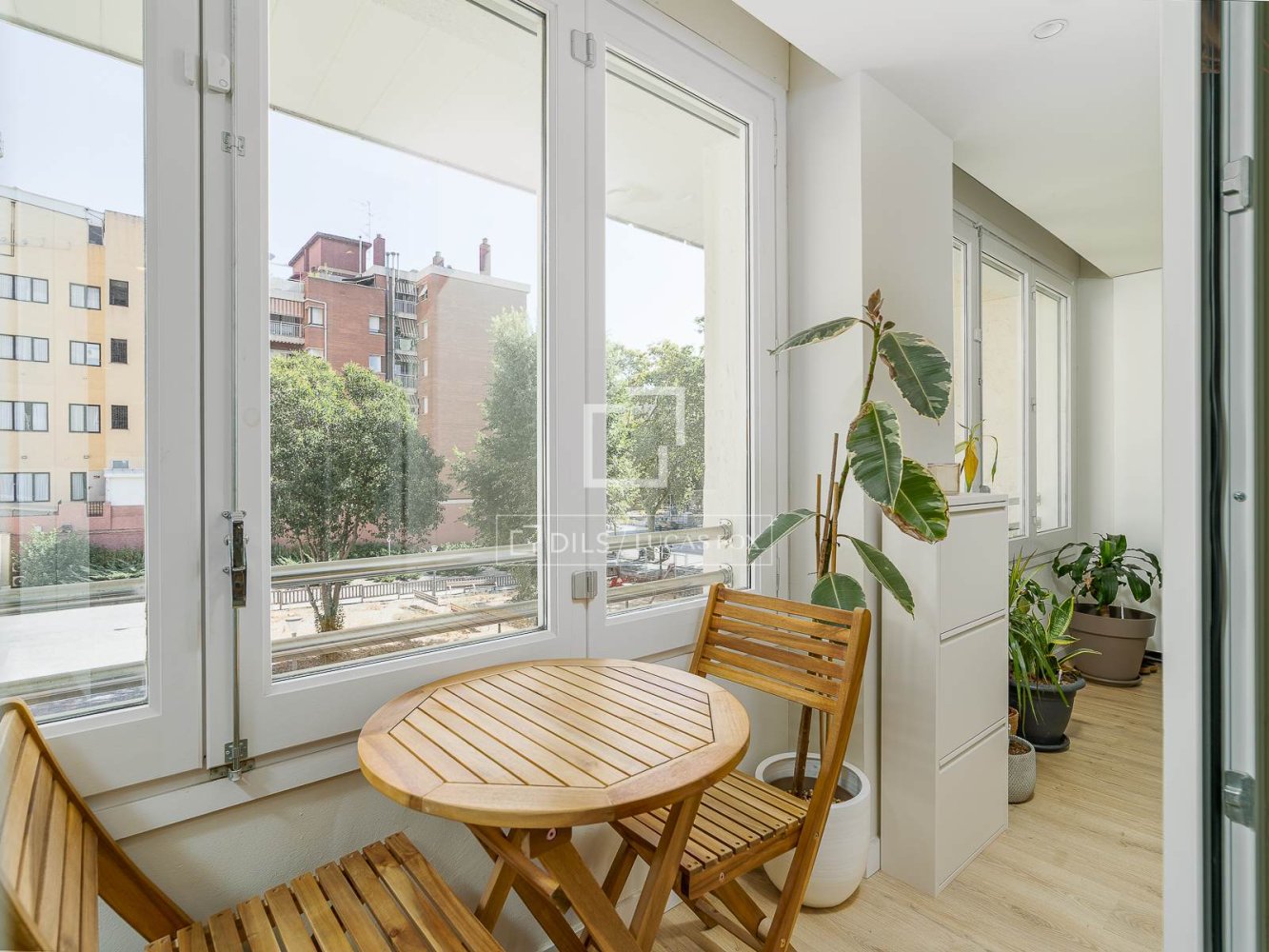 Huoneisto Barcelona, Espanja 3 makuuhuonetta, 95 m2 No. 193667