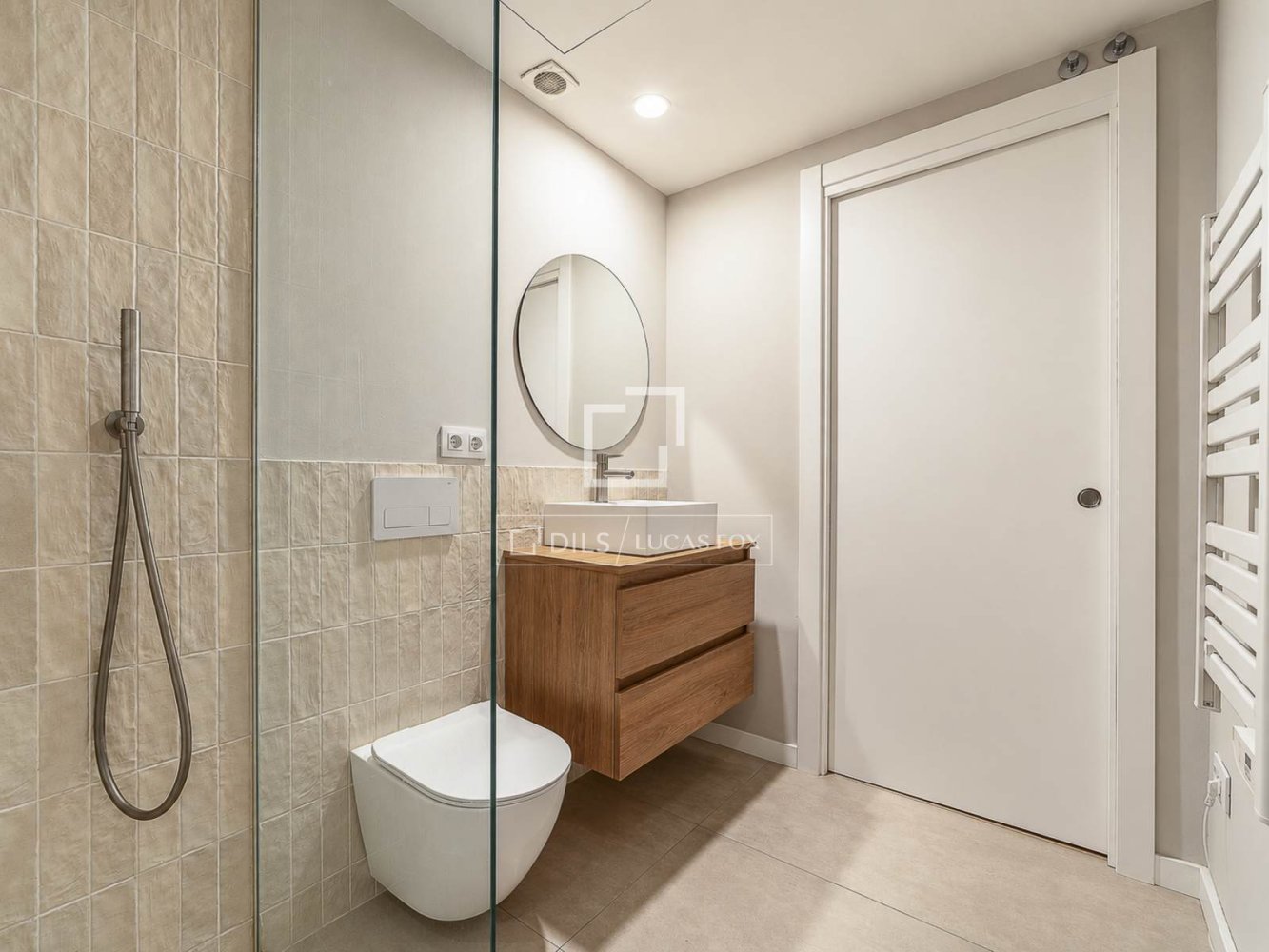 Huoneisto Barcelona, Espanja 3 makuuhuonetta, 95 m2 No. 193667