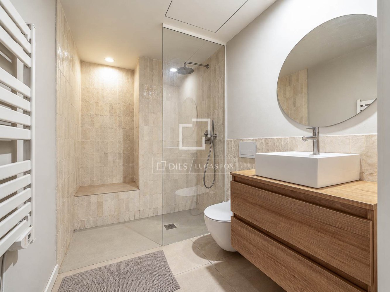 Huoneisto Barcelona, Espanja 3 makuuhuonetta, 95 m2 No. 193667
