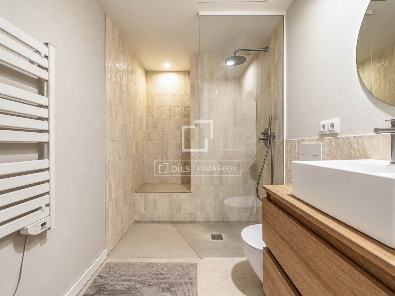 Huoneisto Barcelona, Espanja 3 makuuhuonetta, 95 m2 No. 193667