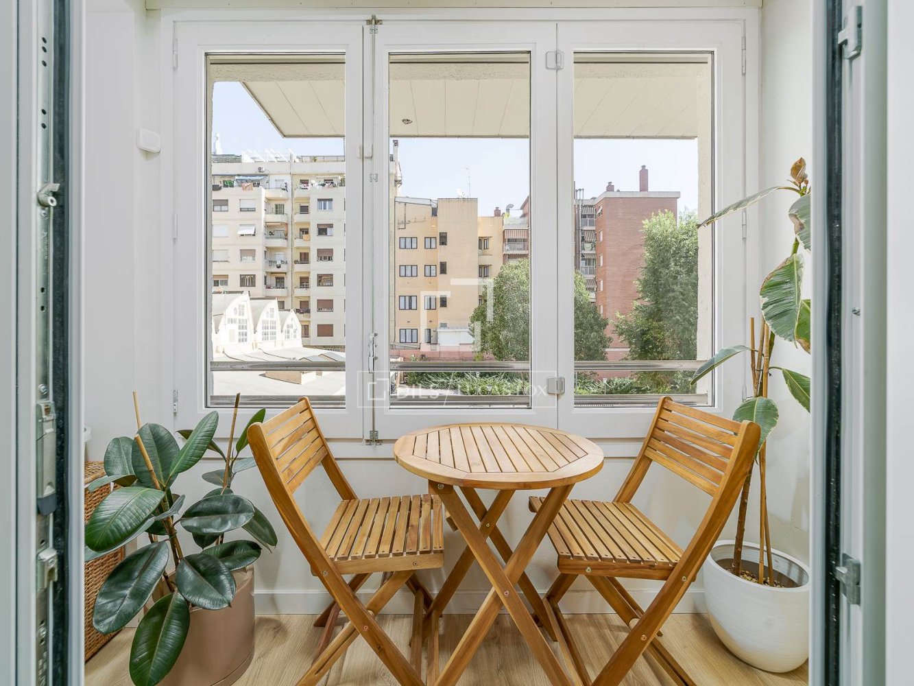 Huoneisto Barcelona, Espanja 3 makuuhuonetta, 95 m2 No. 193667