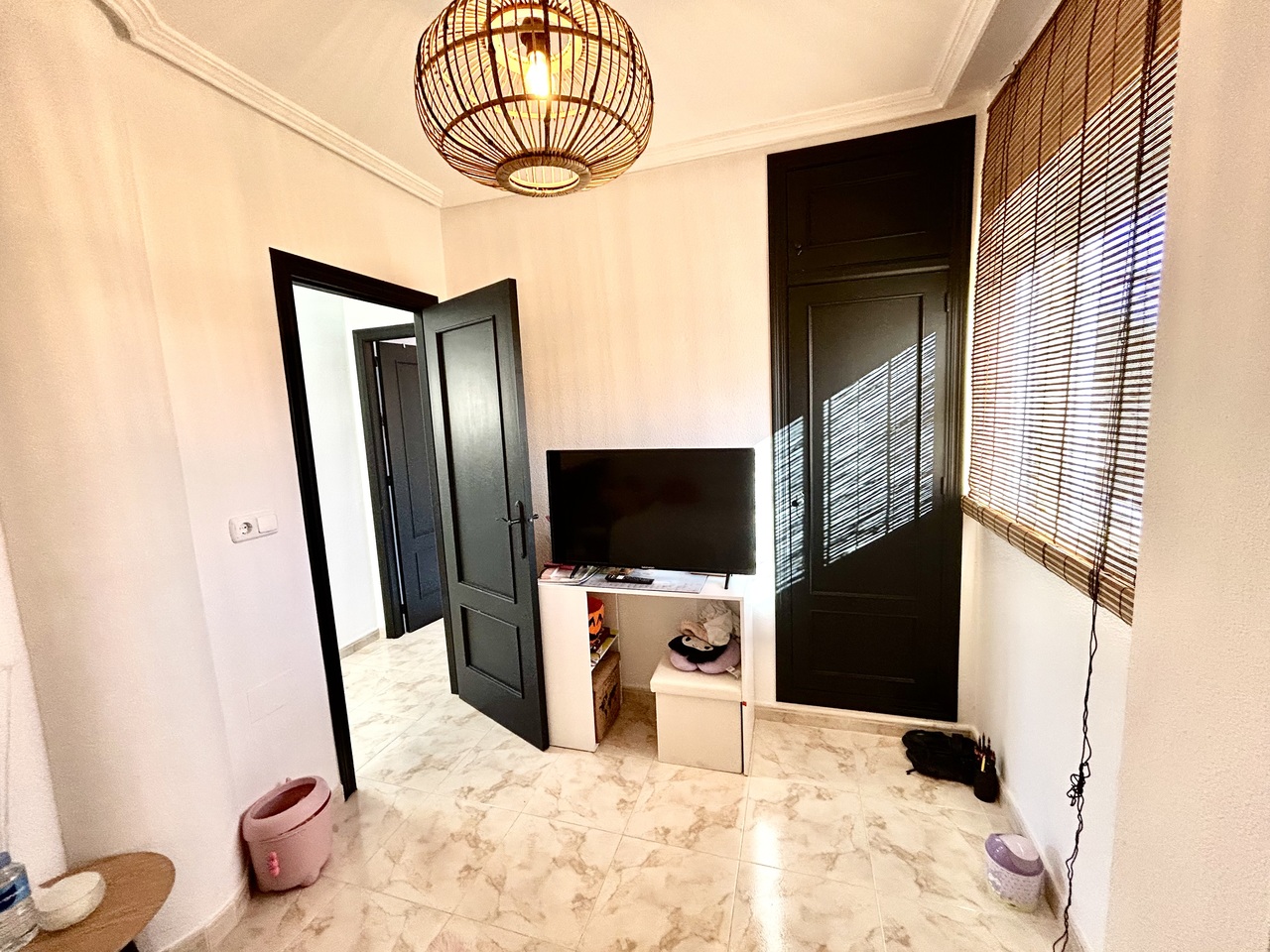 Villa in Villamartin, Alicante, Spain 4 bedrooms, 73 sq.m. No. 199833