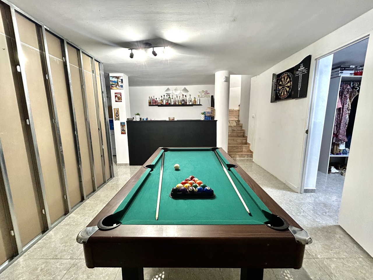 Villa in Villamartin, Alicante, Spain 4 bedrooms, 73 sq.m. No. 199833