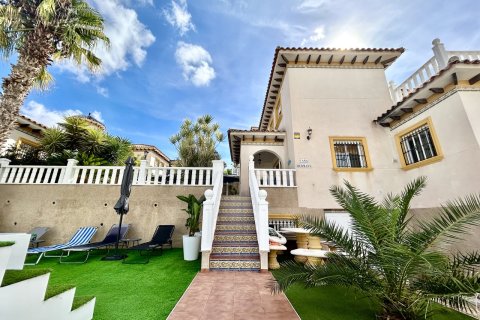 Villa in Villamartin, Alicante, Spain 4 bedrooms, 73 sq.m. No. 199833