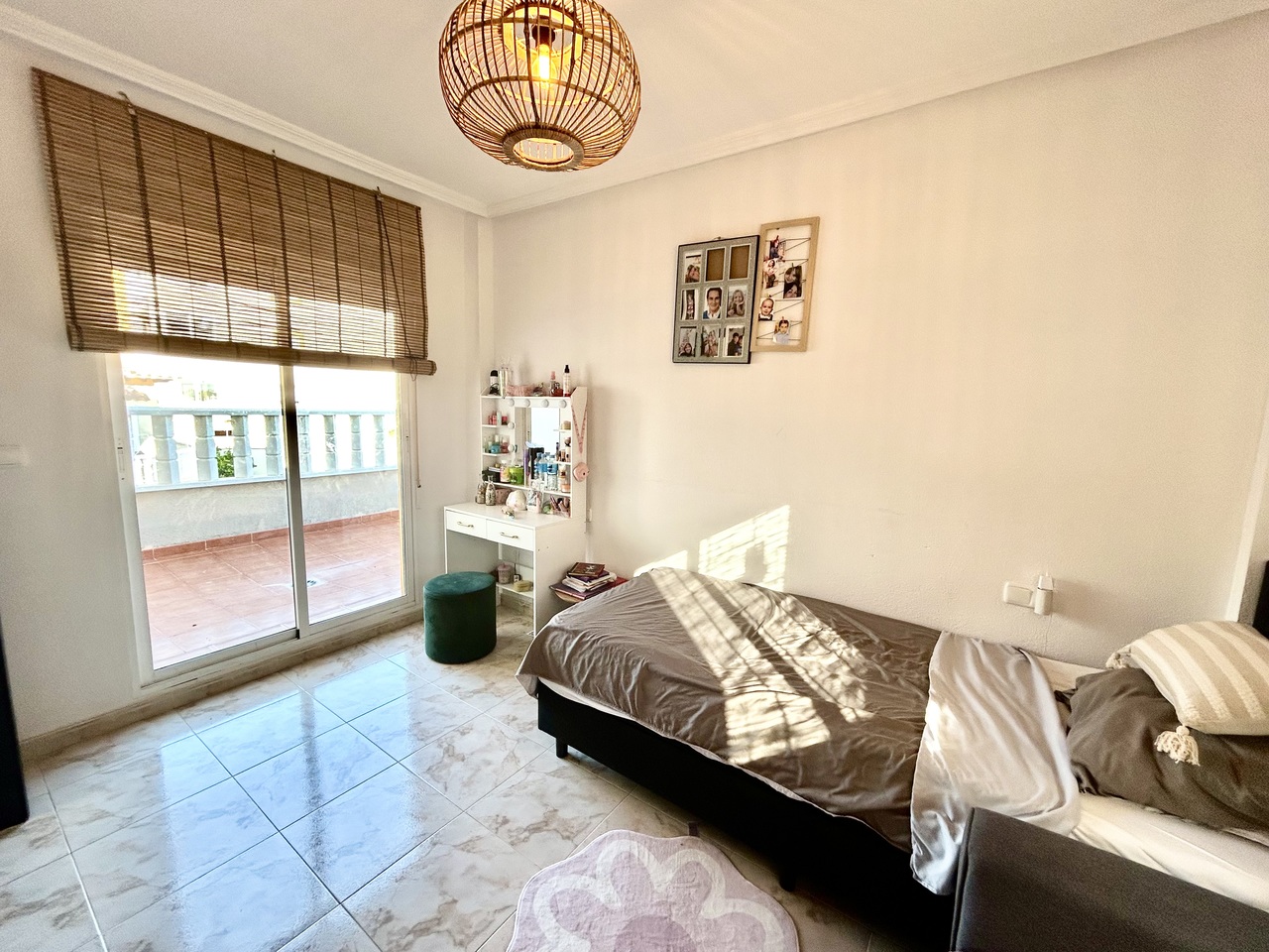 Villa in Villamartin, Alicante, Spain 4 bedrooms, 73 sq.m. No. 199833