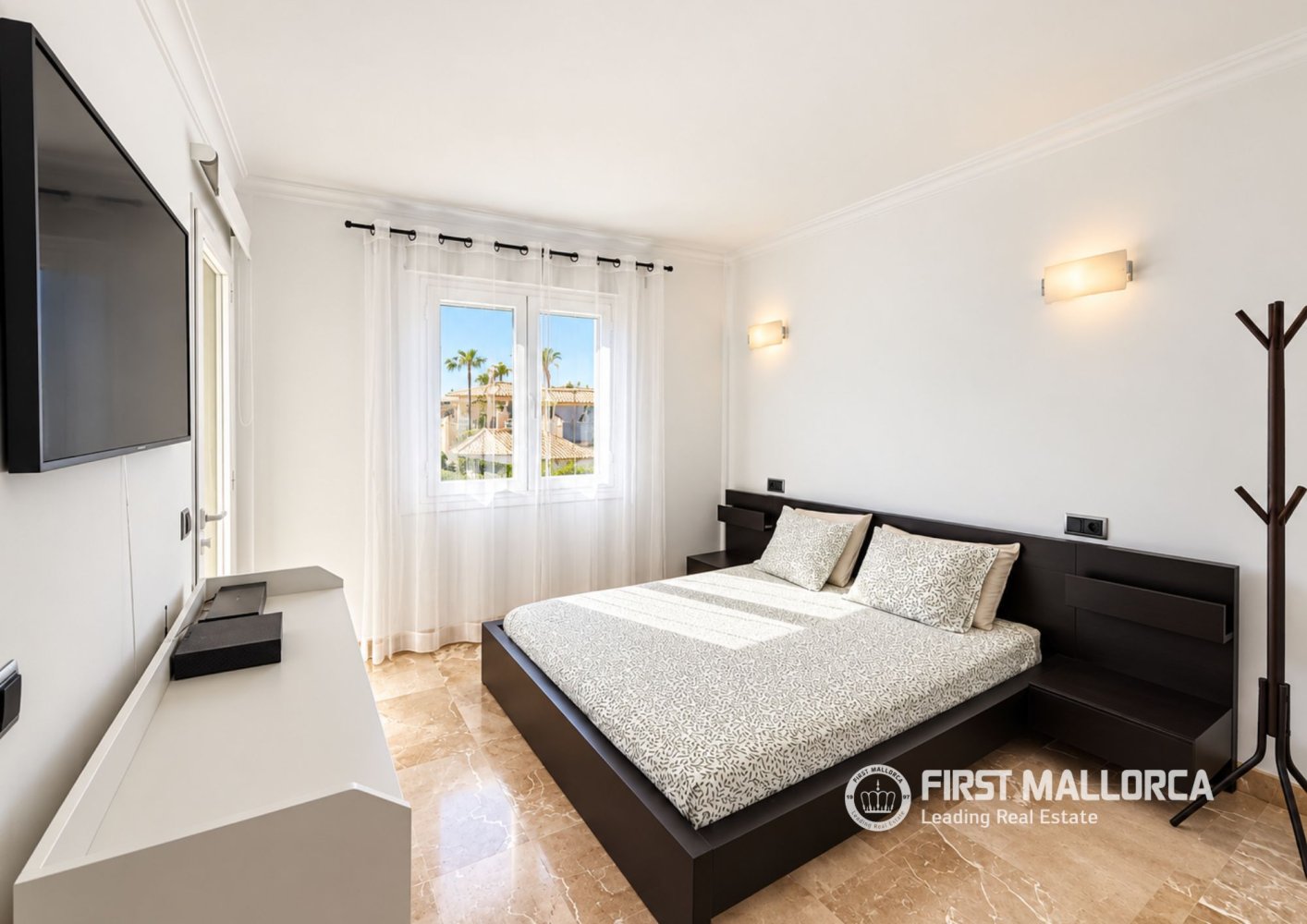 Villa Platja De Muro, Mallorca, Spānijā 3 istabas, 193 m2 Nr. 197563