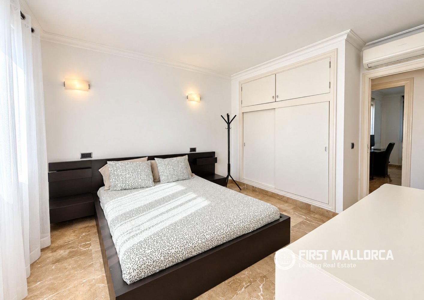Villa Platja De Muro, Mallorca, Spānijā 3 istabas, 193 m2 Nr. 197563