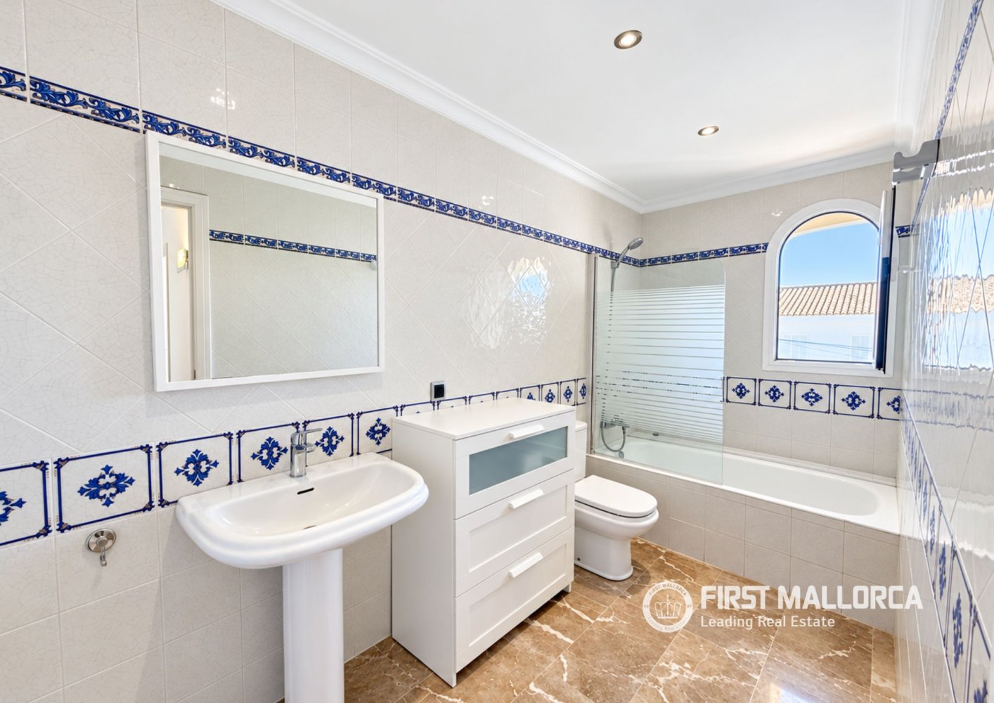 Villa Platja De Muro, Mallorca, Spānijā 3 istabas, 193 m2 Nr. 197563