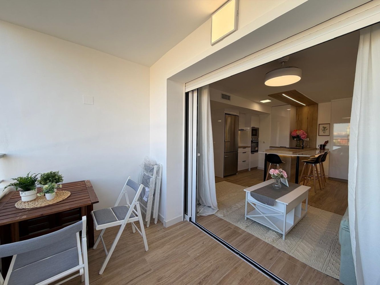 Apartment à Punta Prima, Alicante, Espagne 3 chambres, 92 m2 No. 198048