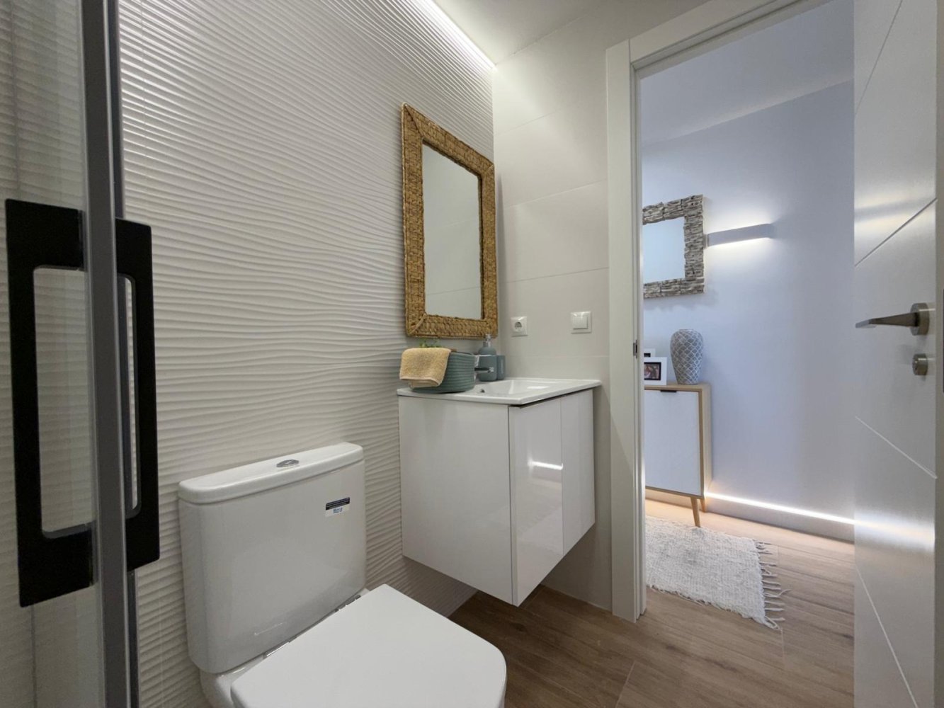 Apartment à Punta Prima, Alicante, Espagne 3 chambres, 92 m2 No. 198048