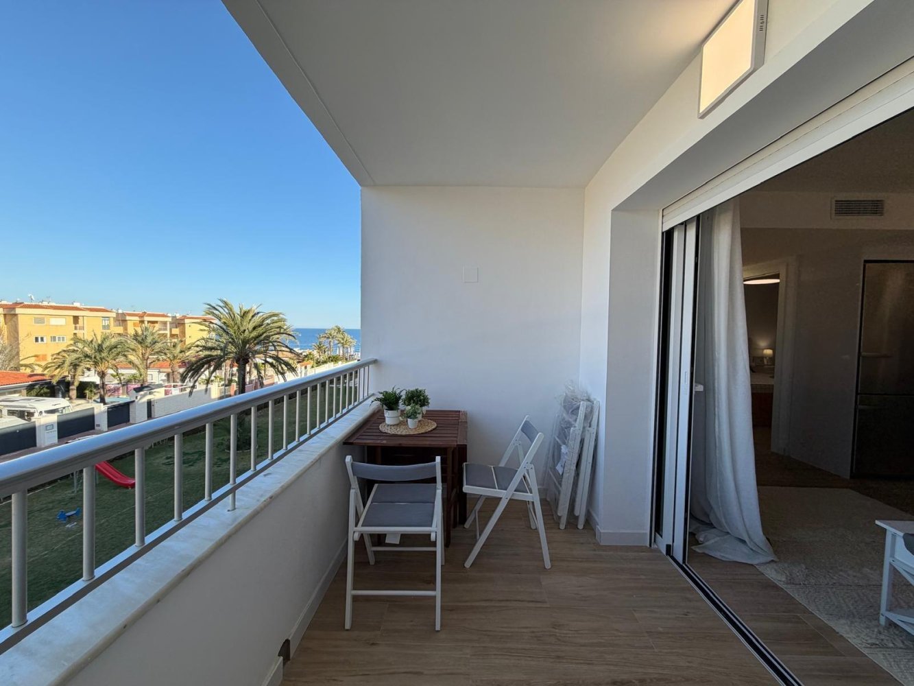 Apartment à Punta Prima, Alicante, Espagne 3 chambres, 92 m2 No. 198048