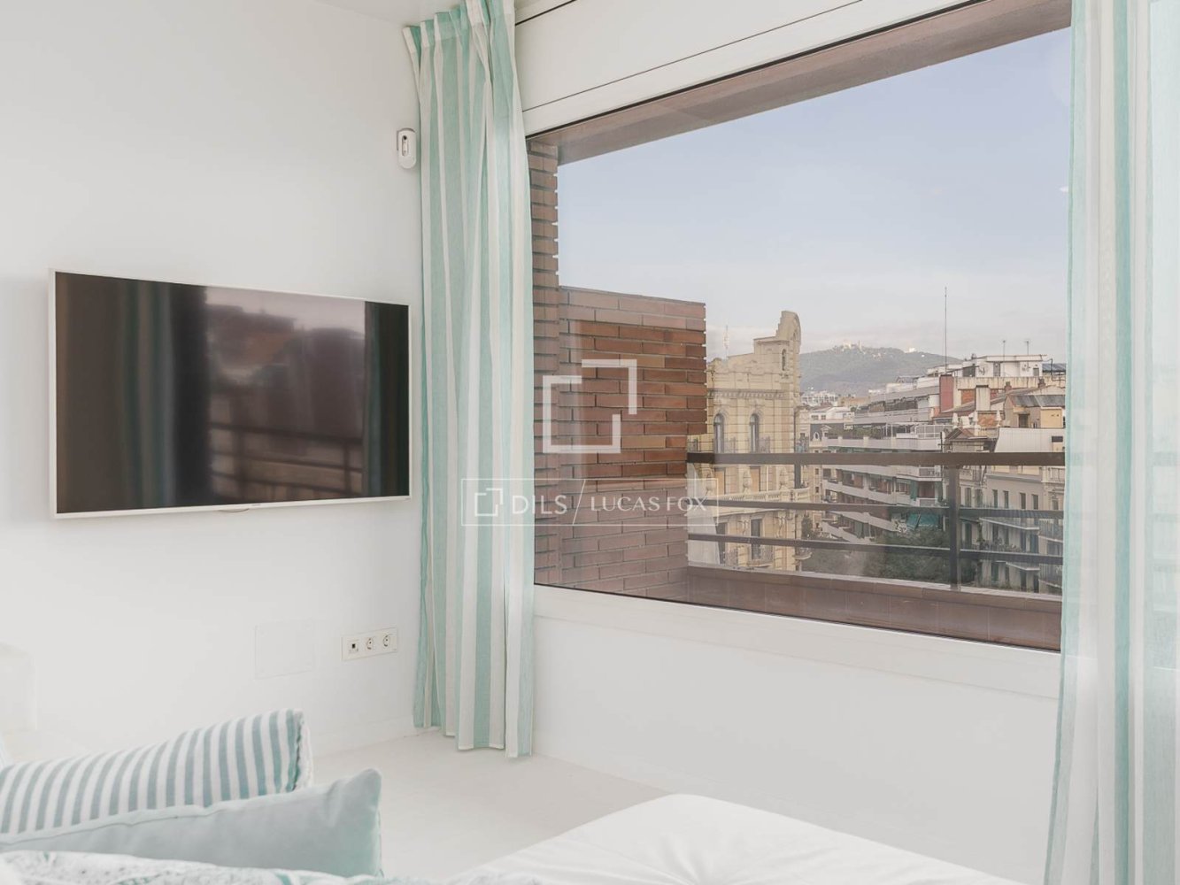 Wohnung in Barcelona, Spanien 2 Schlafzimmer, 79 m2 Nr. 199985