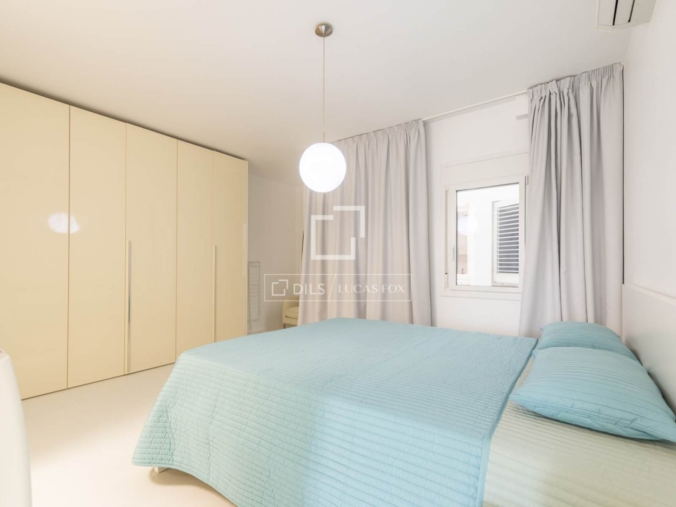 Wohnung in Barcelona, Spanien 2 Schlafzimmer, 79 m2 Nr. 199985